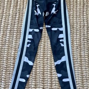 Ultracor Camo Collegiate Legging XS
